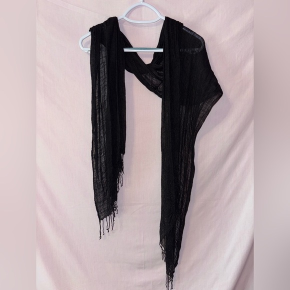 Elegant Black Scarf - Picture 1 of 5